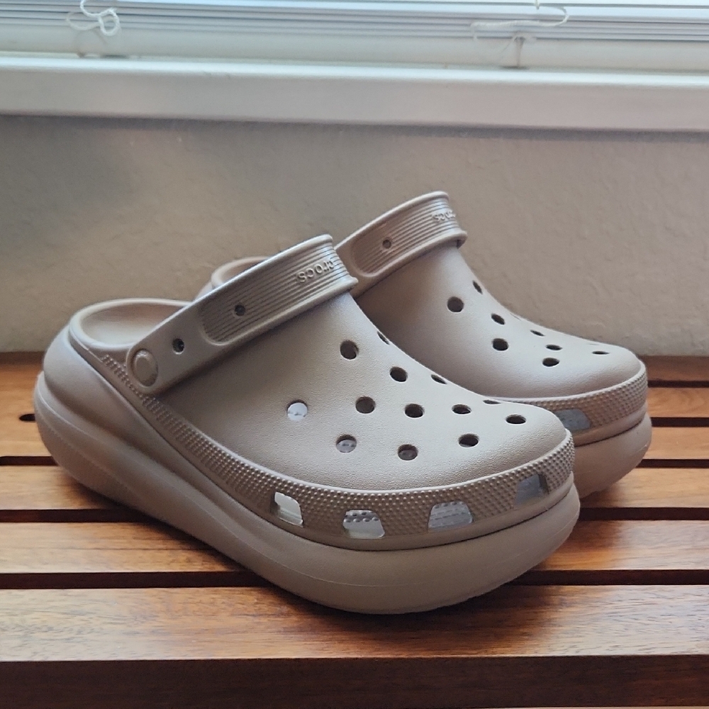 Crocs Crush Platform Clogs